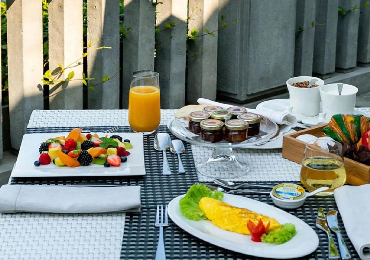 Villa Lario Resort Mandello Mandello del Lario Eksteriør billede