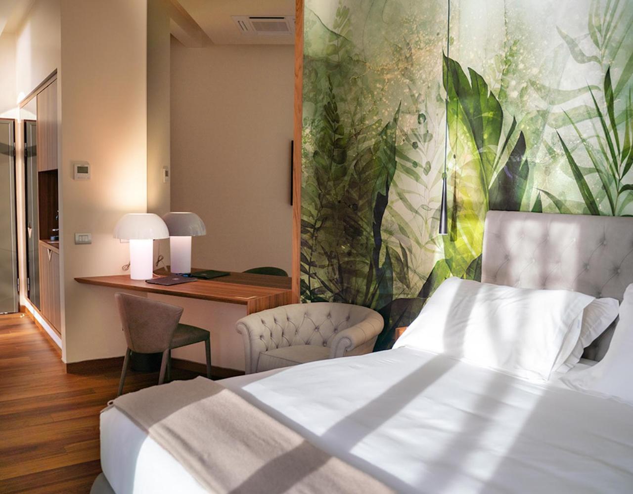 Villa Lario Resort Mandello Mandello del Lario Eksteriør billede