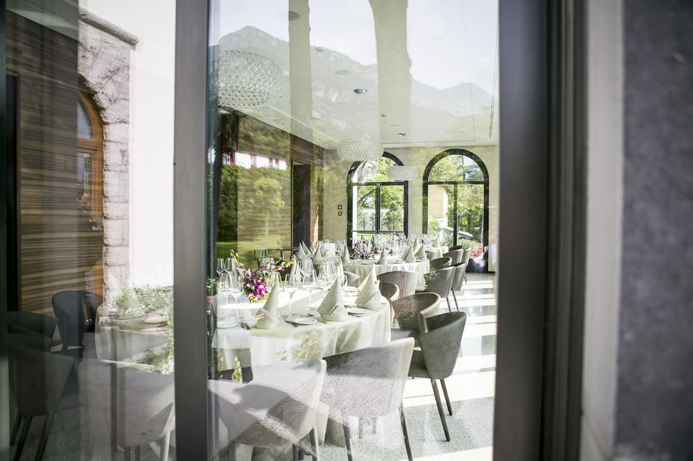 Villa Lario Resort Mandello Mandello del Lario Eksteriør billede